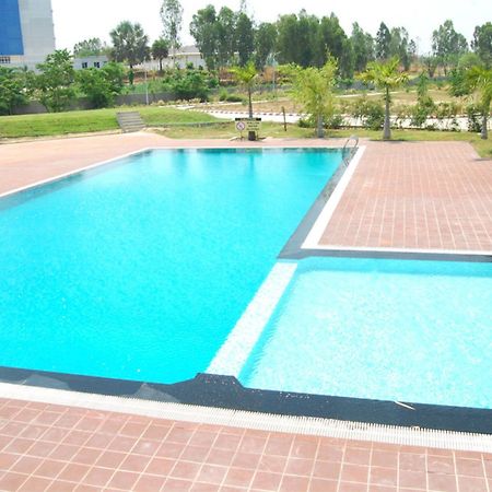 Man Myanmar Hotel Naypyidaw Luaran gambar